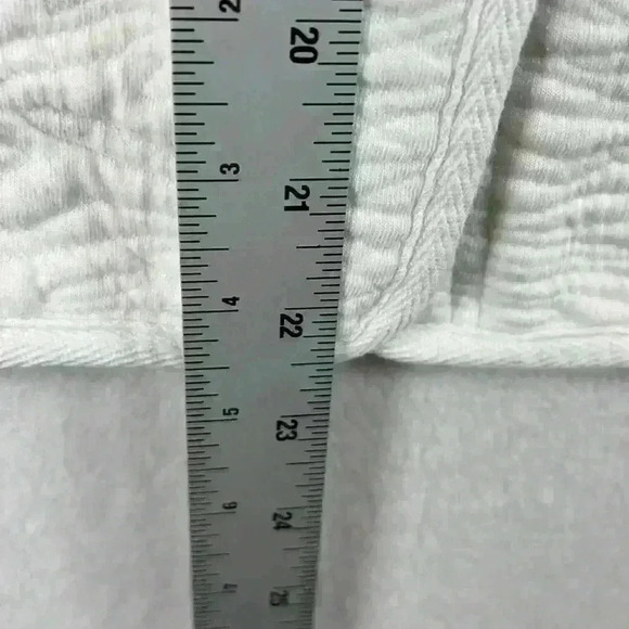 Isaac Mizrahi Jacket White Women’s Size Medium Quilted Cotton Blend Pockets - Picture 6 of 7